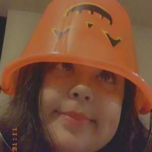 Meet your Posher, Bella